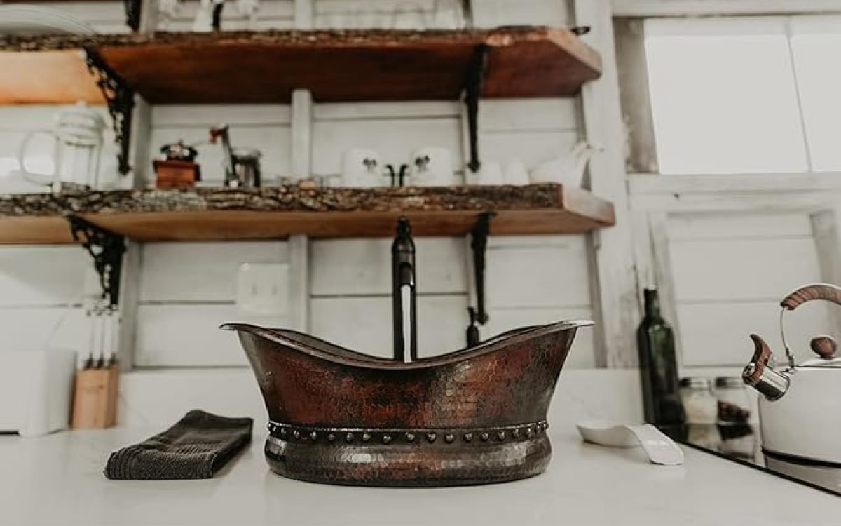 The Bathroom Sink Shaped Like a Bathtub